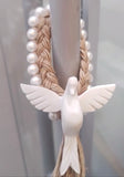 Pingente porta com cordão de juta e perolas