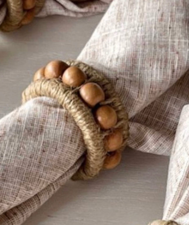 6 porta guardanapos de anel de madeira com rami e esferas de madeira