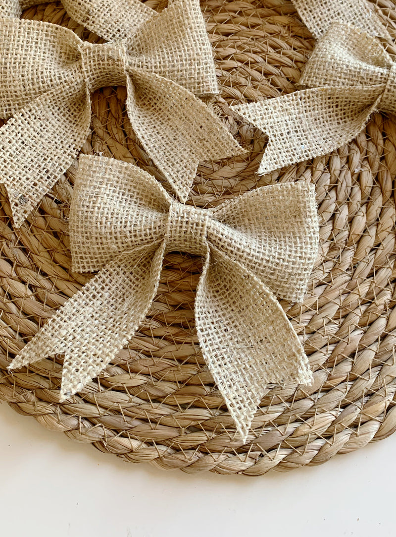 Laço de juta natural 12 x 12 cm  10 cm  10 unidades