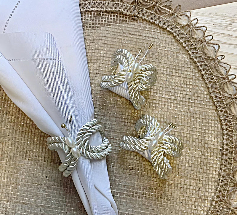 Kit 06 porta guardanpos marfim cordao de cetim borboletas com detalhes em perolas