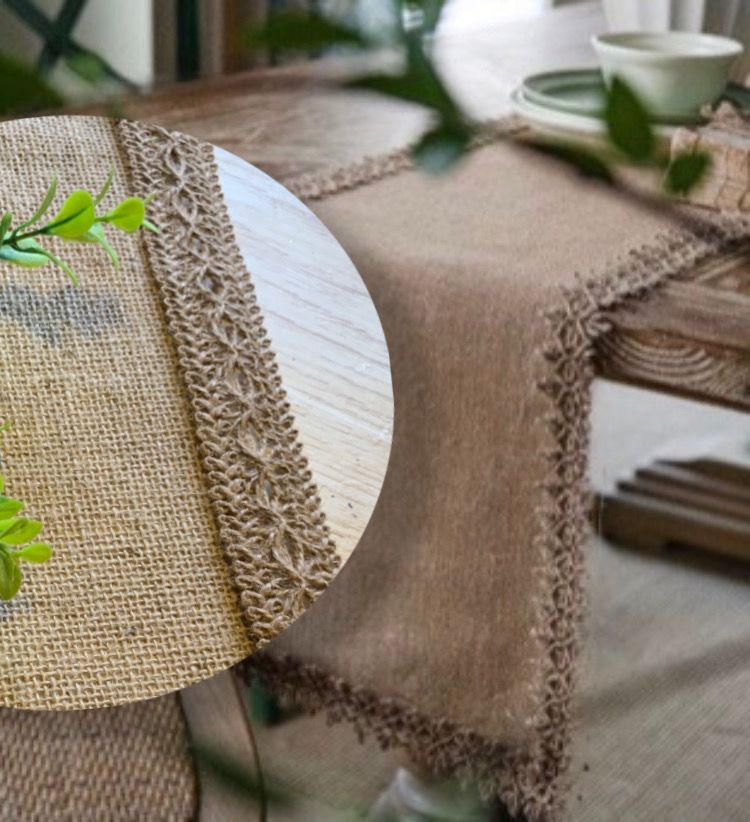 Caminho de Mesa juta com bordados 42 x 1,30