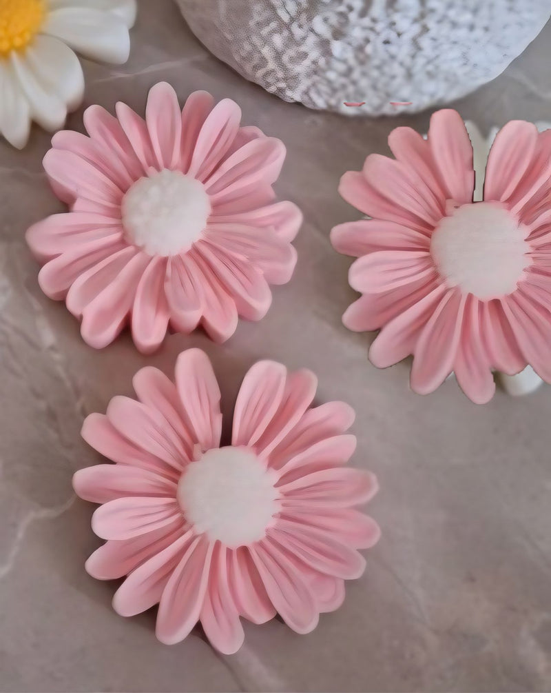 3 Mini vasos de 5 x 8 cm com margaridas velas lembrancinha e decoração rose