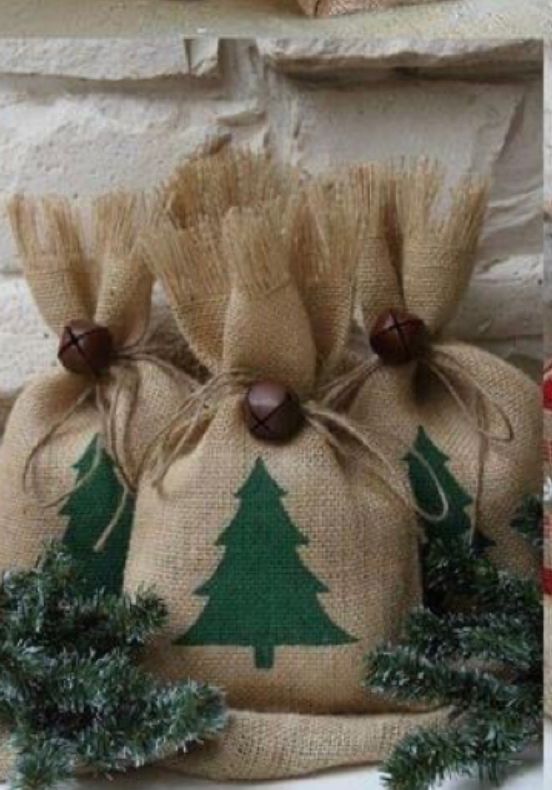 20 saquinhos de juta 10 x 15 cm  de juta de natal